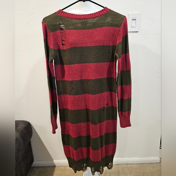 Freddy Kruegar Sweater Dress Red & Green Small EUC - Picture 4 of 6